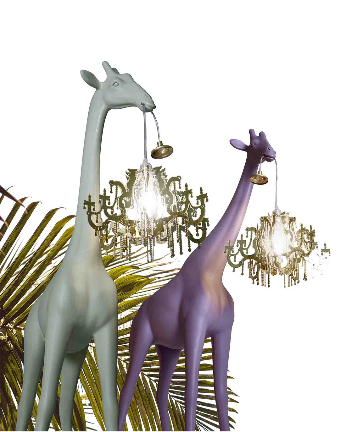 Stehleuchte GIRAFFE IN LOVE XS in weiss und pink mit Kronleuchter