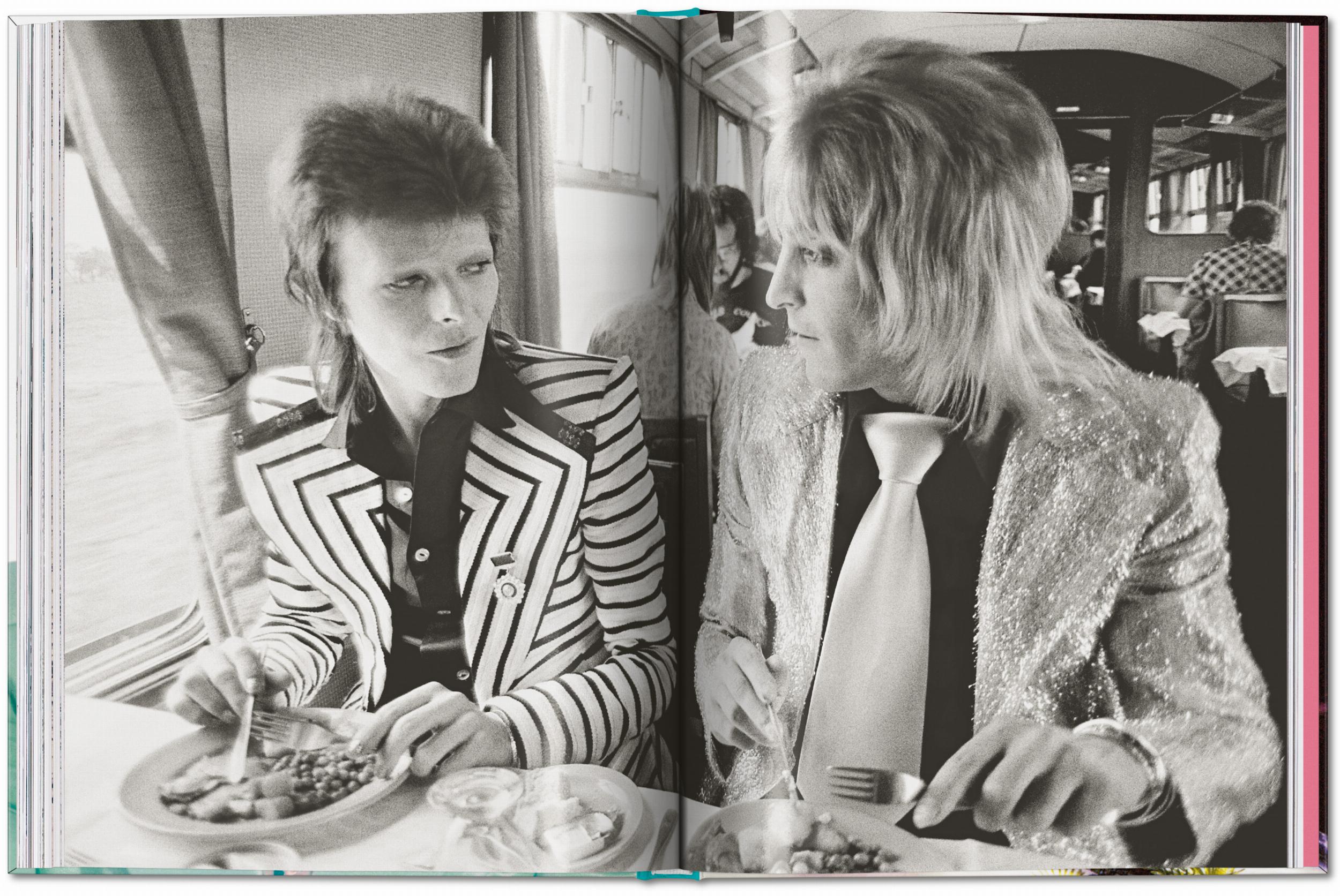 David Bowie beim Essen