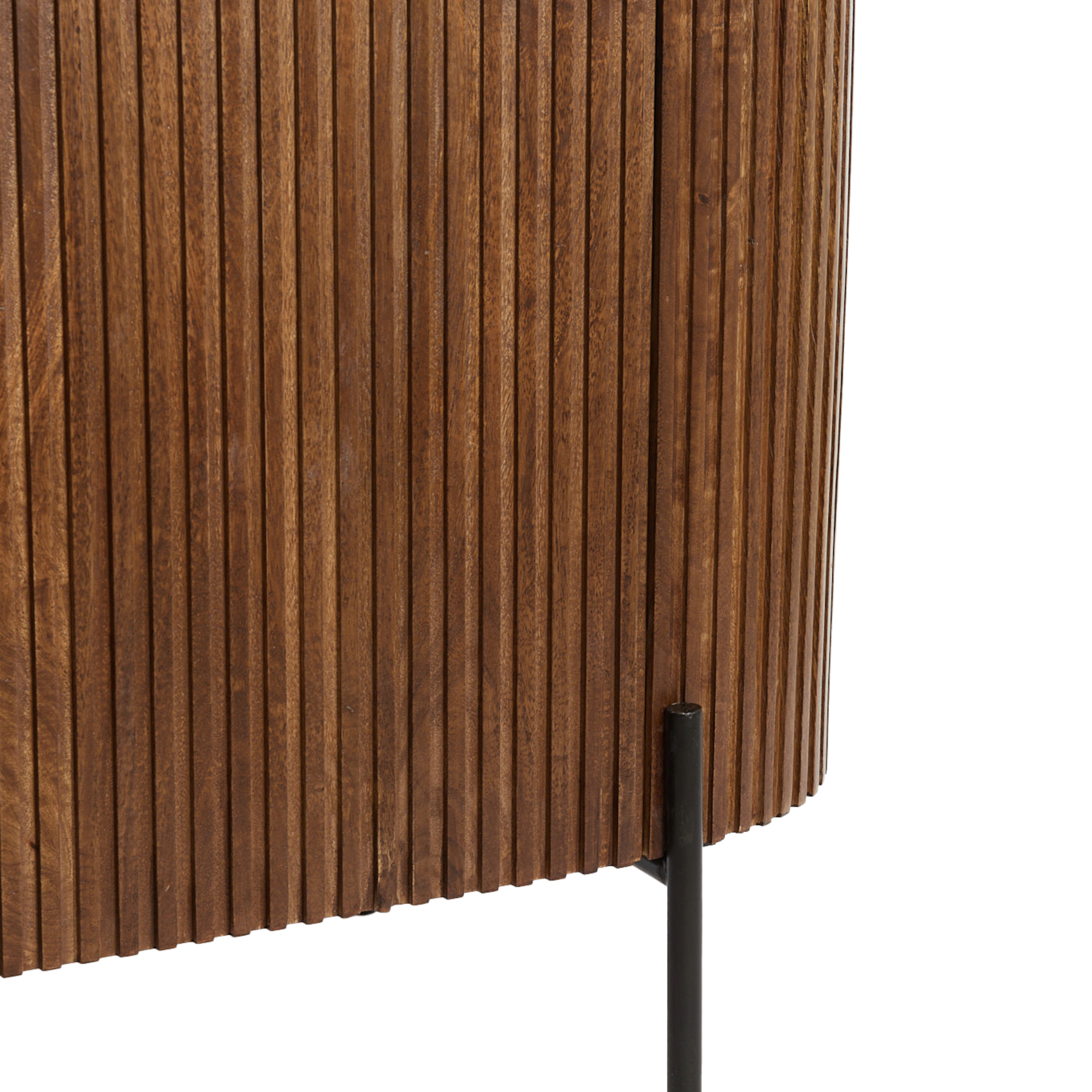 Modernes Sideboard aus Mango-Holz und Eisen