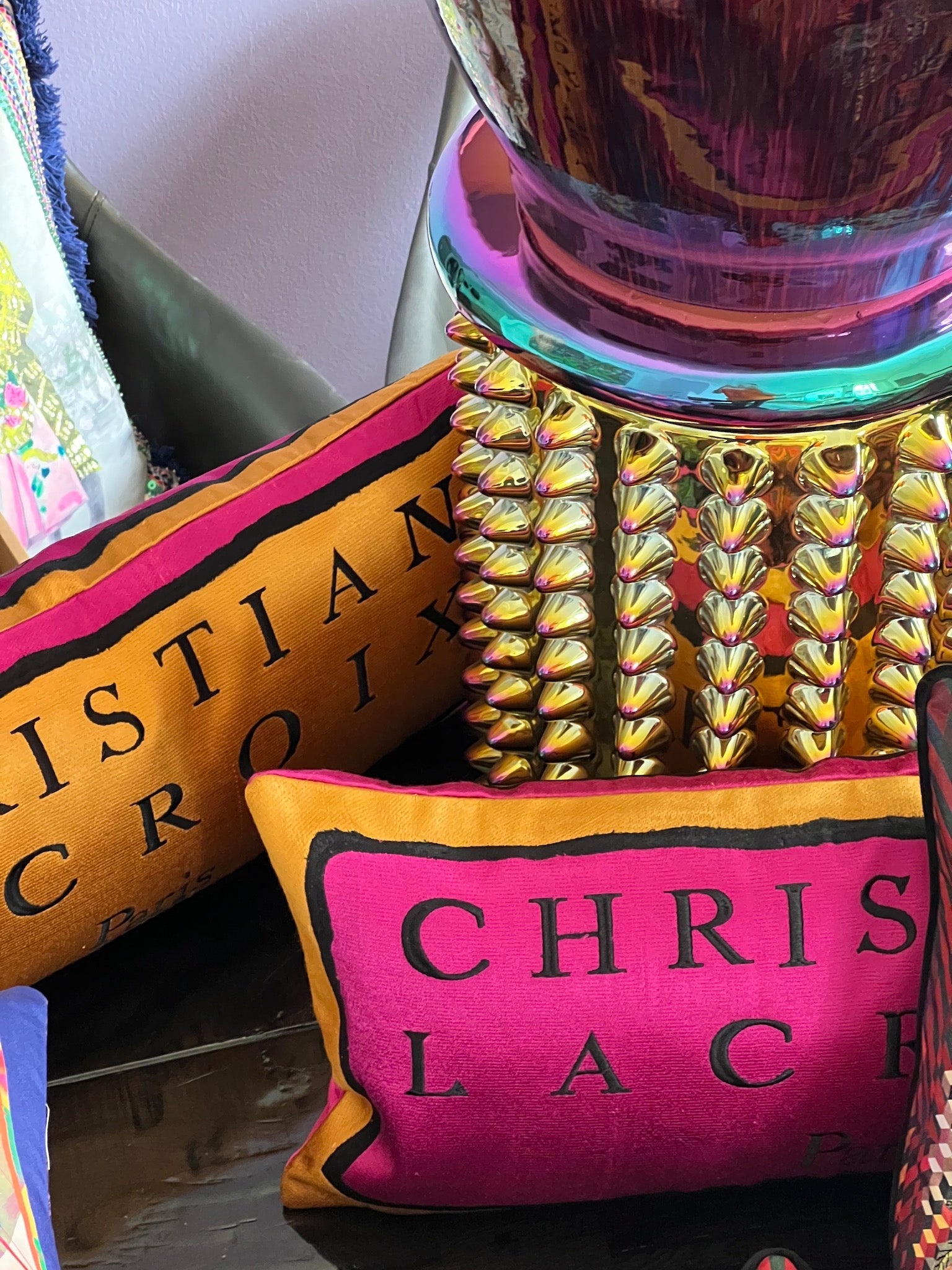 Christian Lacroix ¡COSTURA! Almohada torero rosa