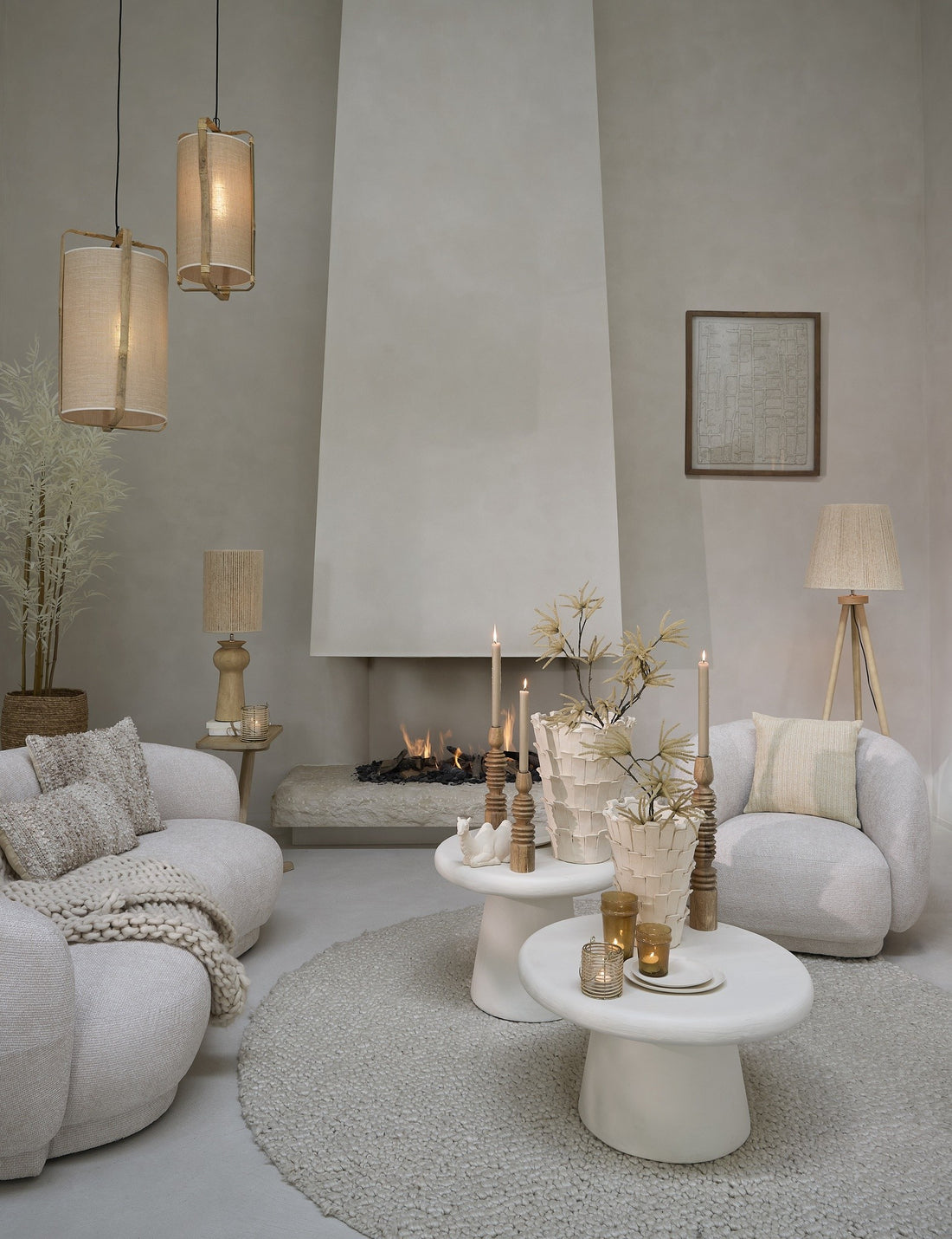 Moderner Couchtisch KULONA crème 70 cm rund MDF Material