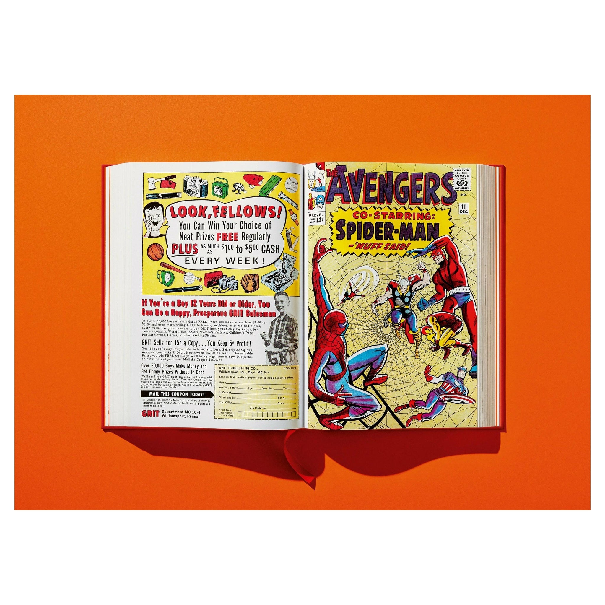 Großaufnahme des Schutzumschlags mit Avengers-Motiven