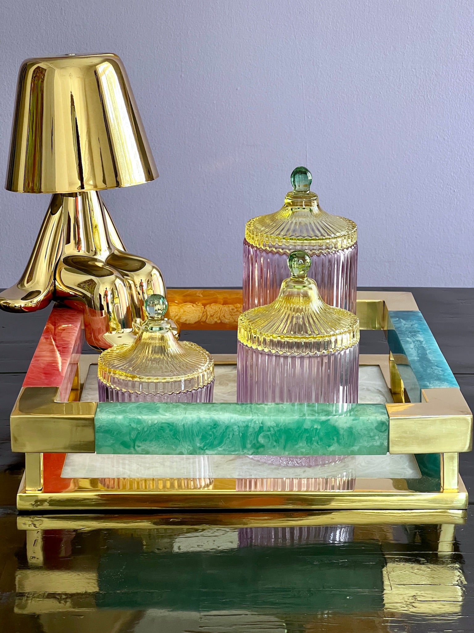 Dekoration Esszimmer Bonbonnieren in lila-gelb