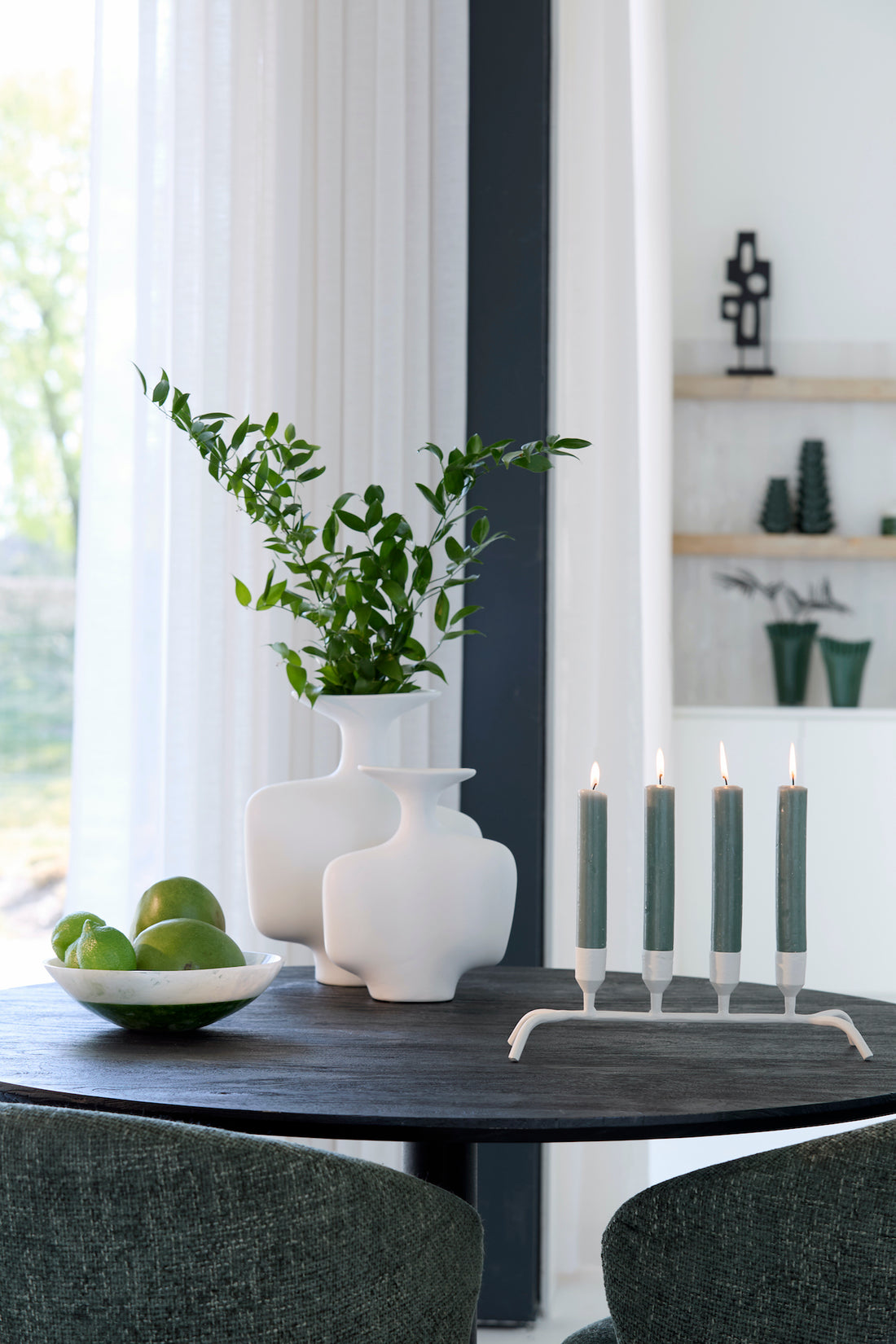 Esszimmertisch Dekoration von Light & Living