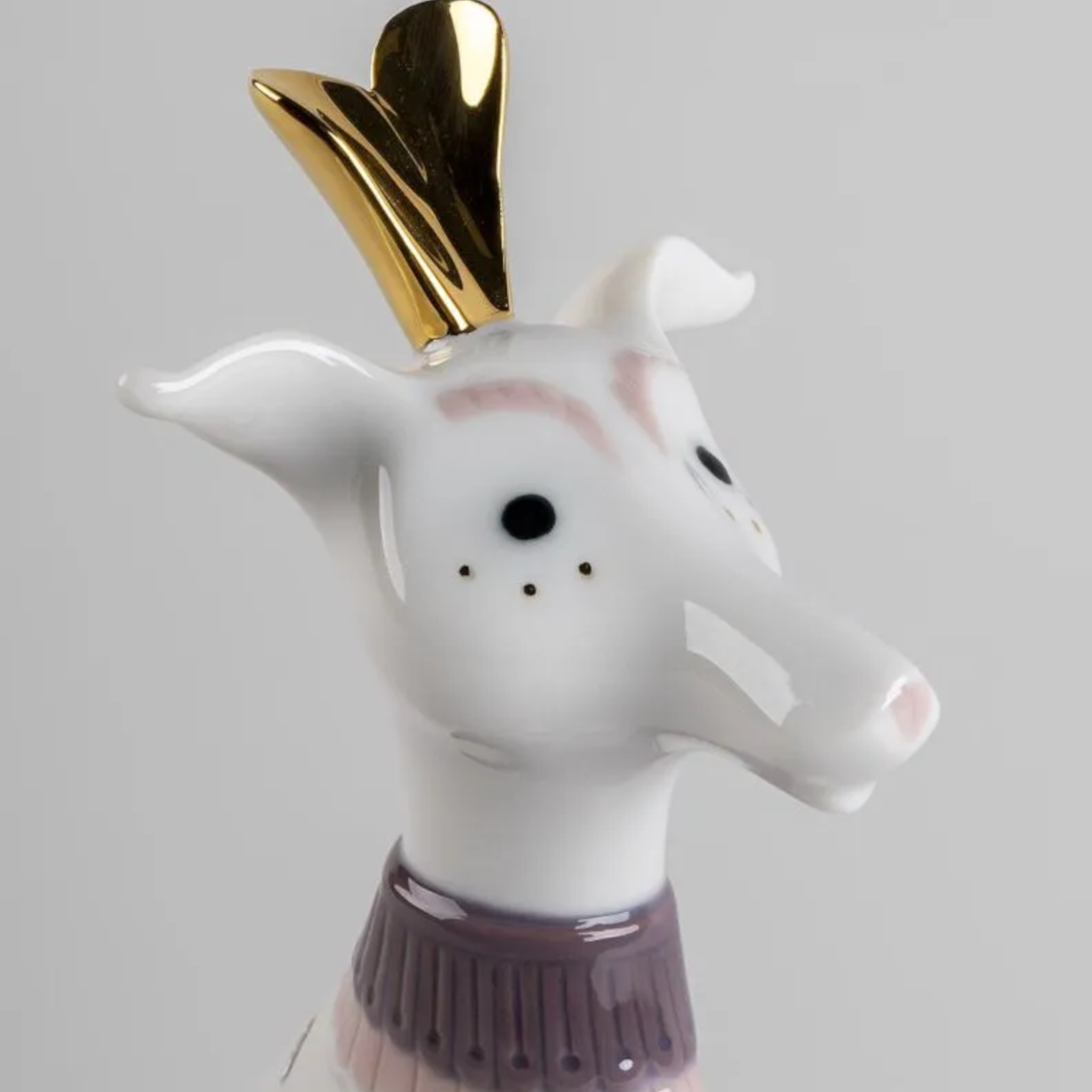 Handgefertigte Lladró Hundestatue für stilvolle Wohnräume