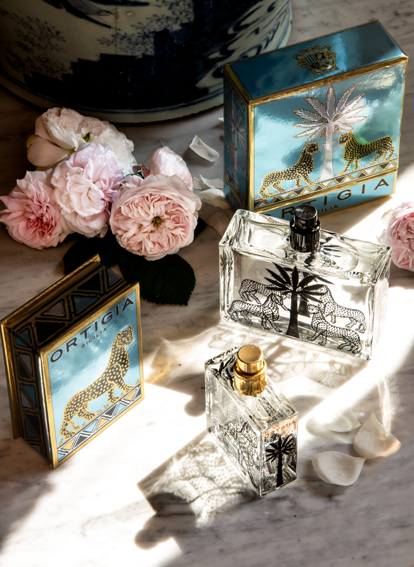 Flakon des FLORIO Eau de Parfum 30ml von Ortigia Sicilia – elegantes Design, inspiriert von der floralen Vielfalt Siziliens.