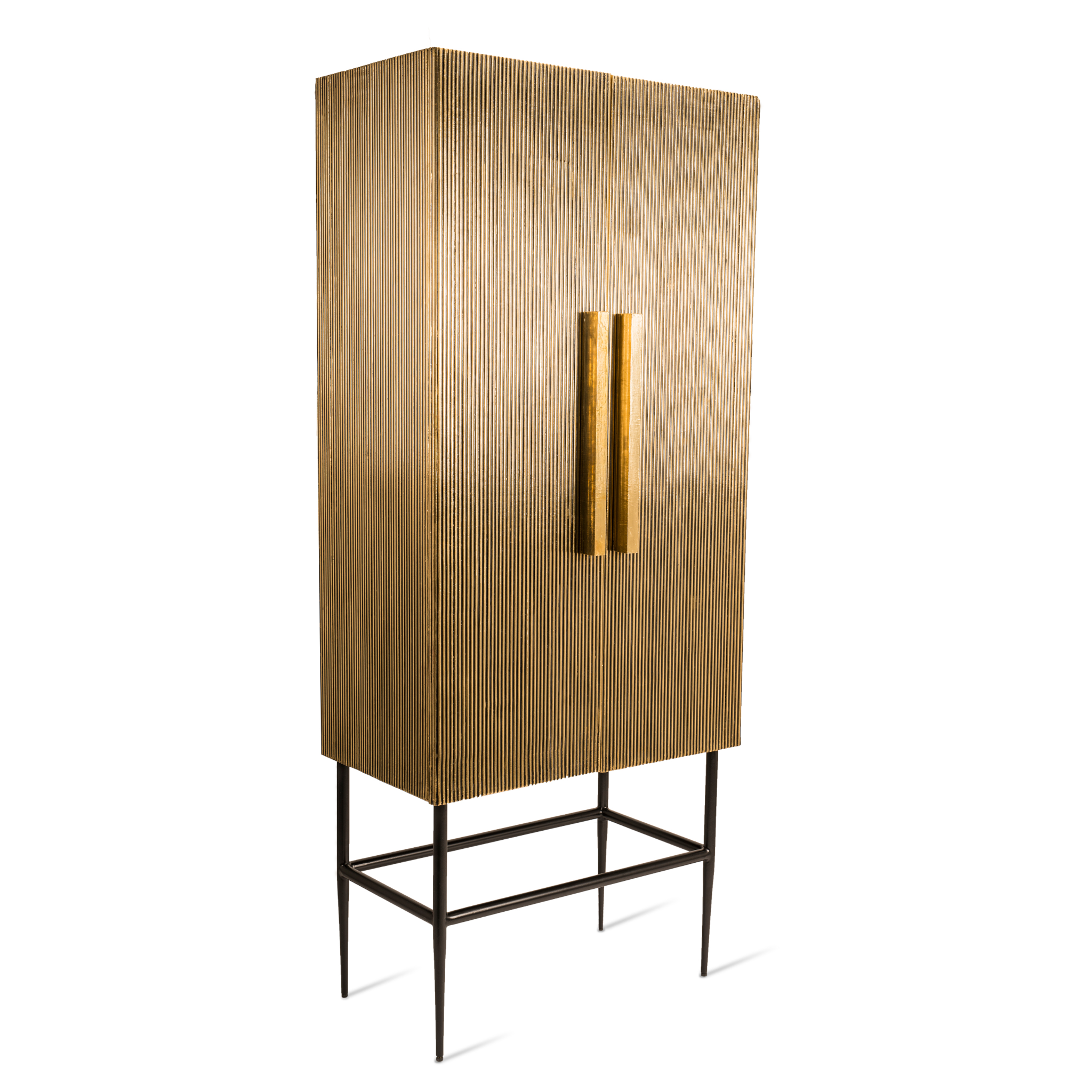 Seitenansicht des hochbeinigen Ribbel Cabinet in Schwarz und Gold.
