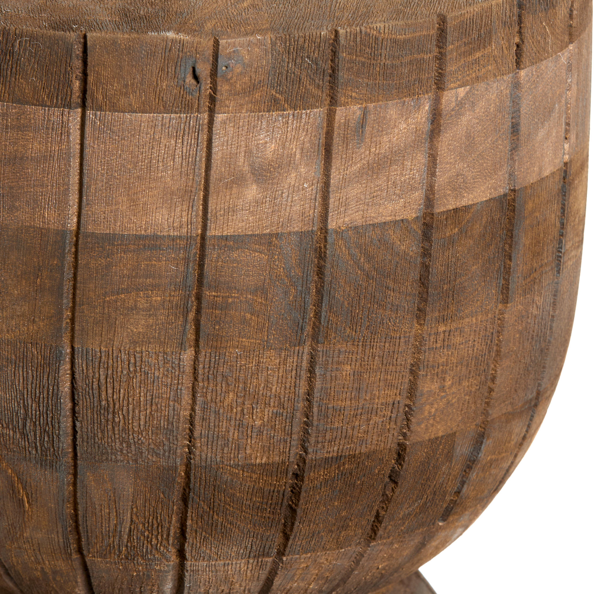 Detailansicht des Mangoholz-Hockers DIMARO