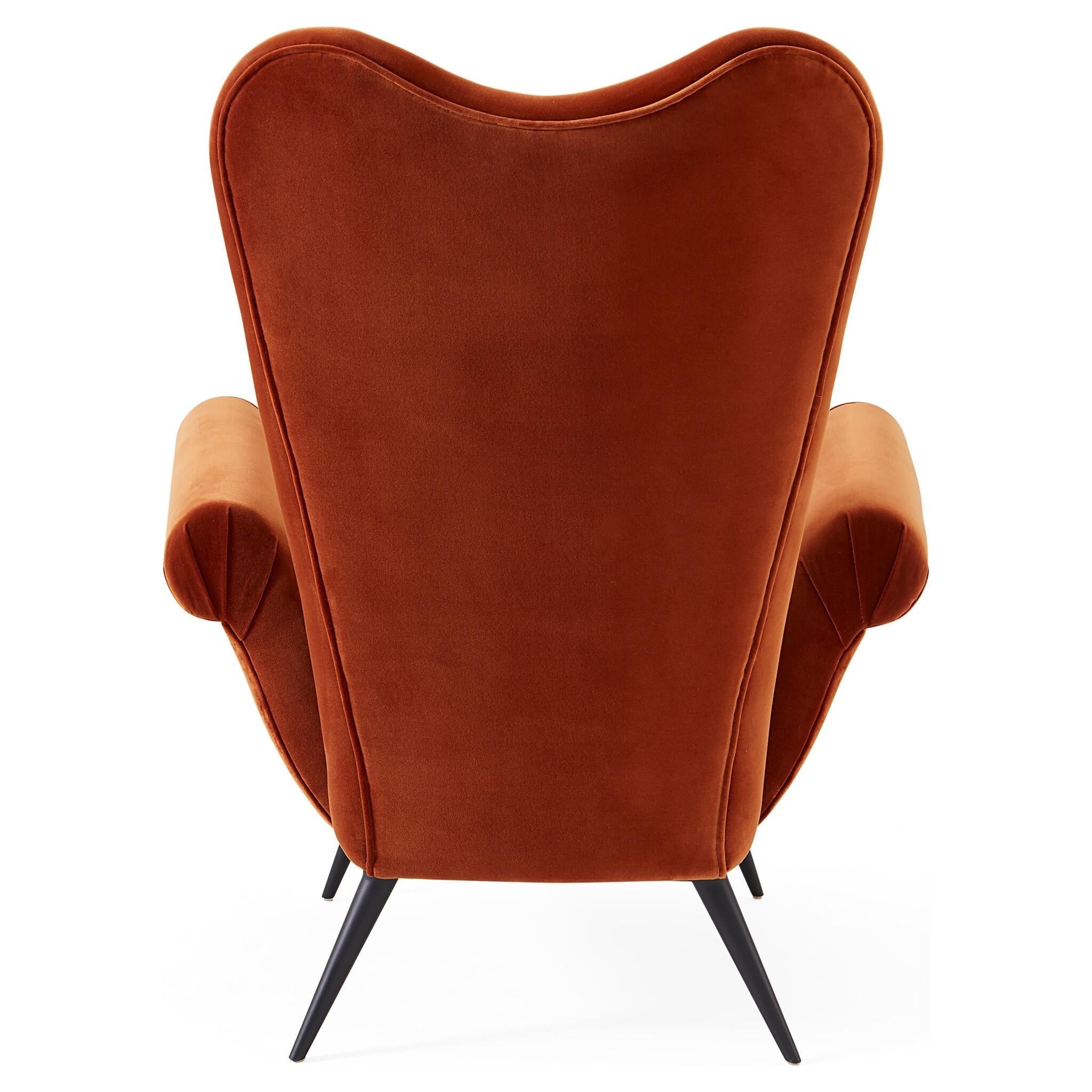 Komfortabler Armlehnsessel mit weichem Samtbezug