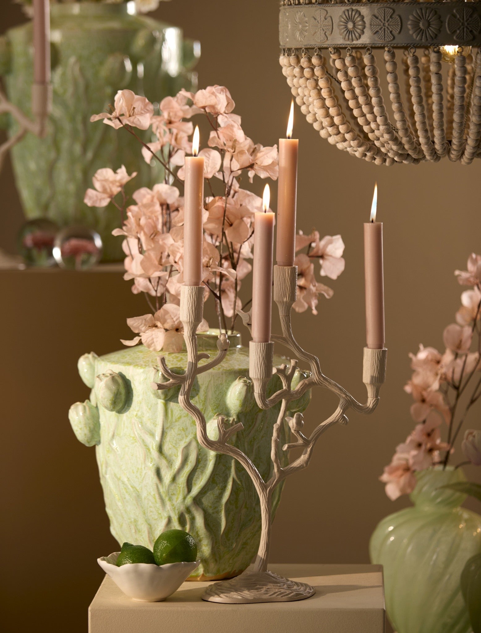 Designer Kerzenhalter von Light & Living in organischer Form