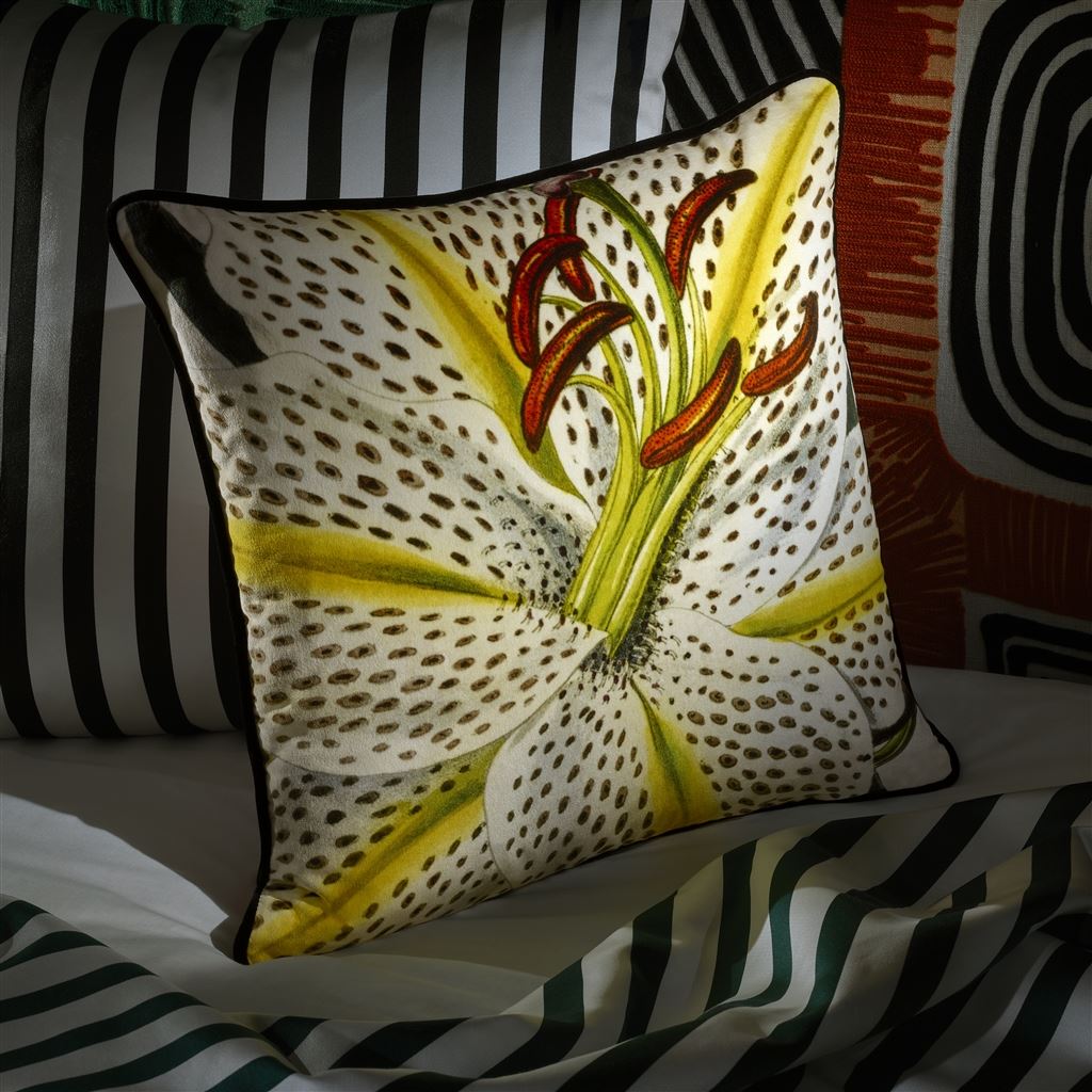 Kissen FLOWERED CRAIE von Christian Lacroix