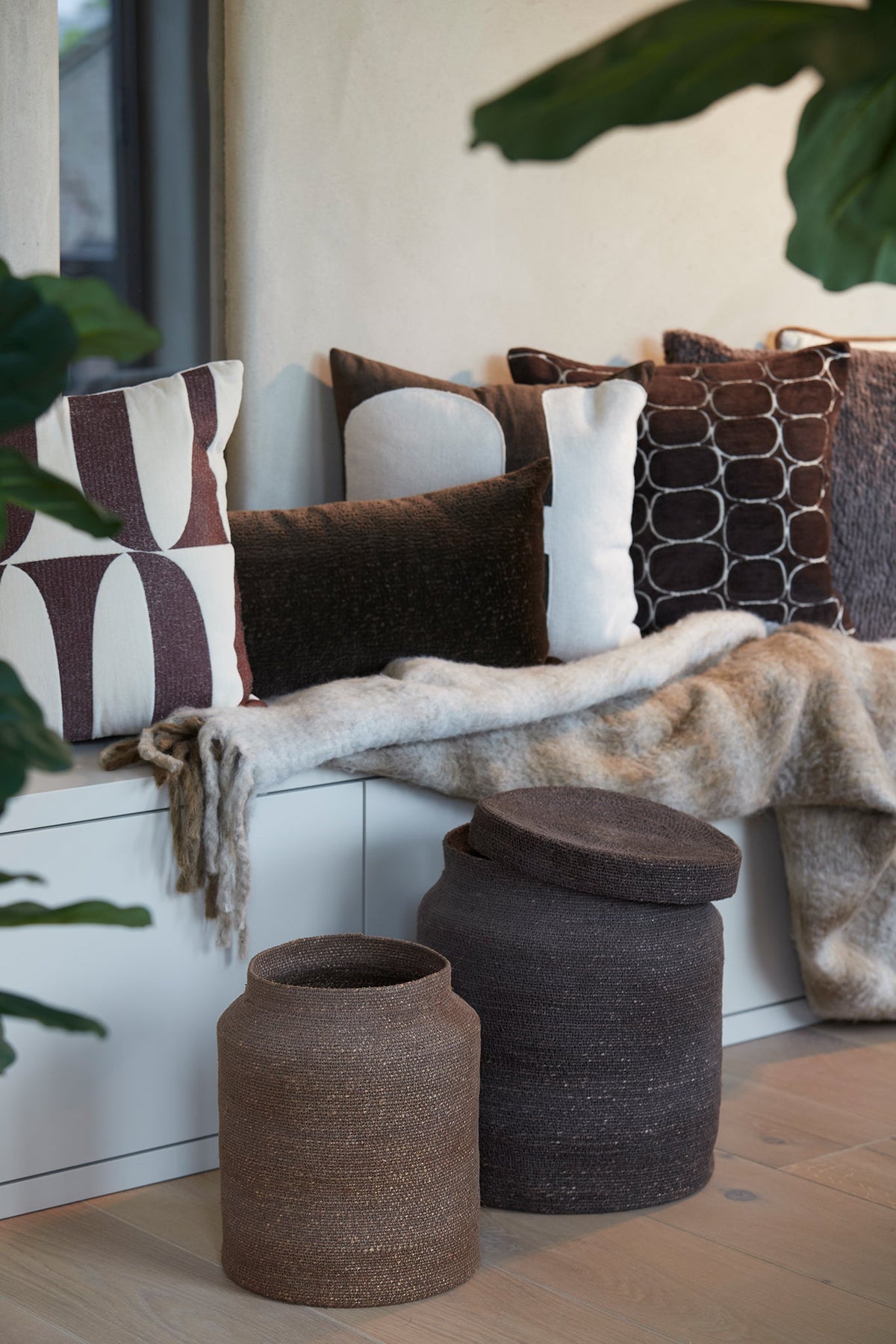 Korb BETANIA 2er-Set Ø 25 × 32,5 cm & Ø 33 × 38 cm von Light & Living in Dukelbraun-Braun