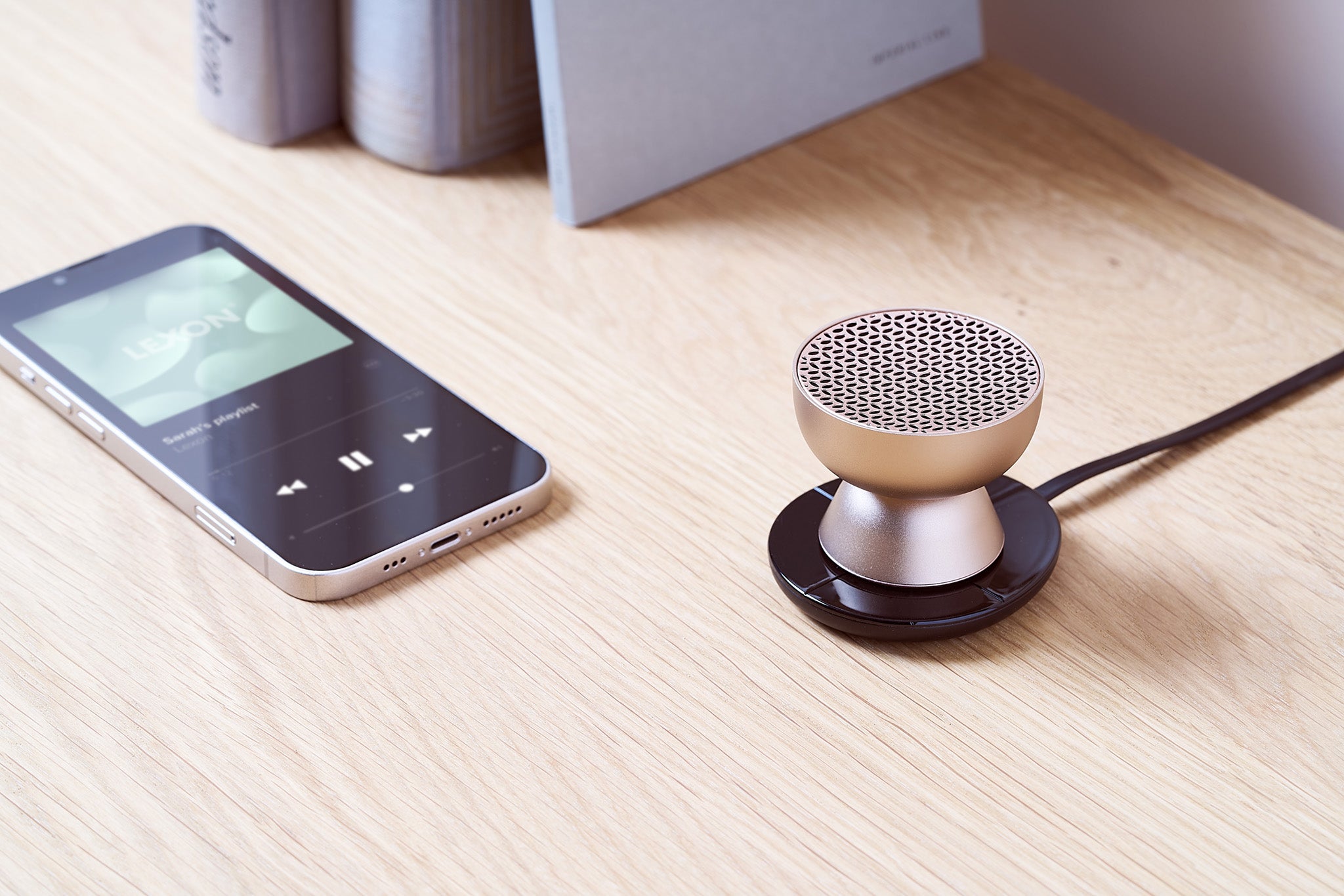 TAMO Bluetooth-Lautsprecher der Marke Lexon