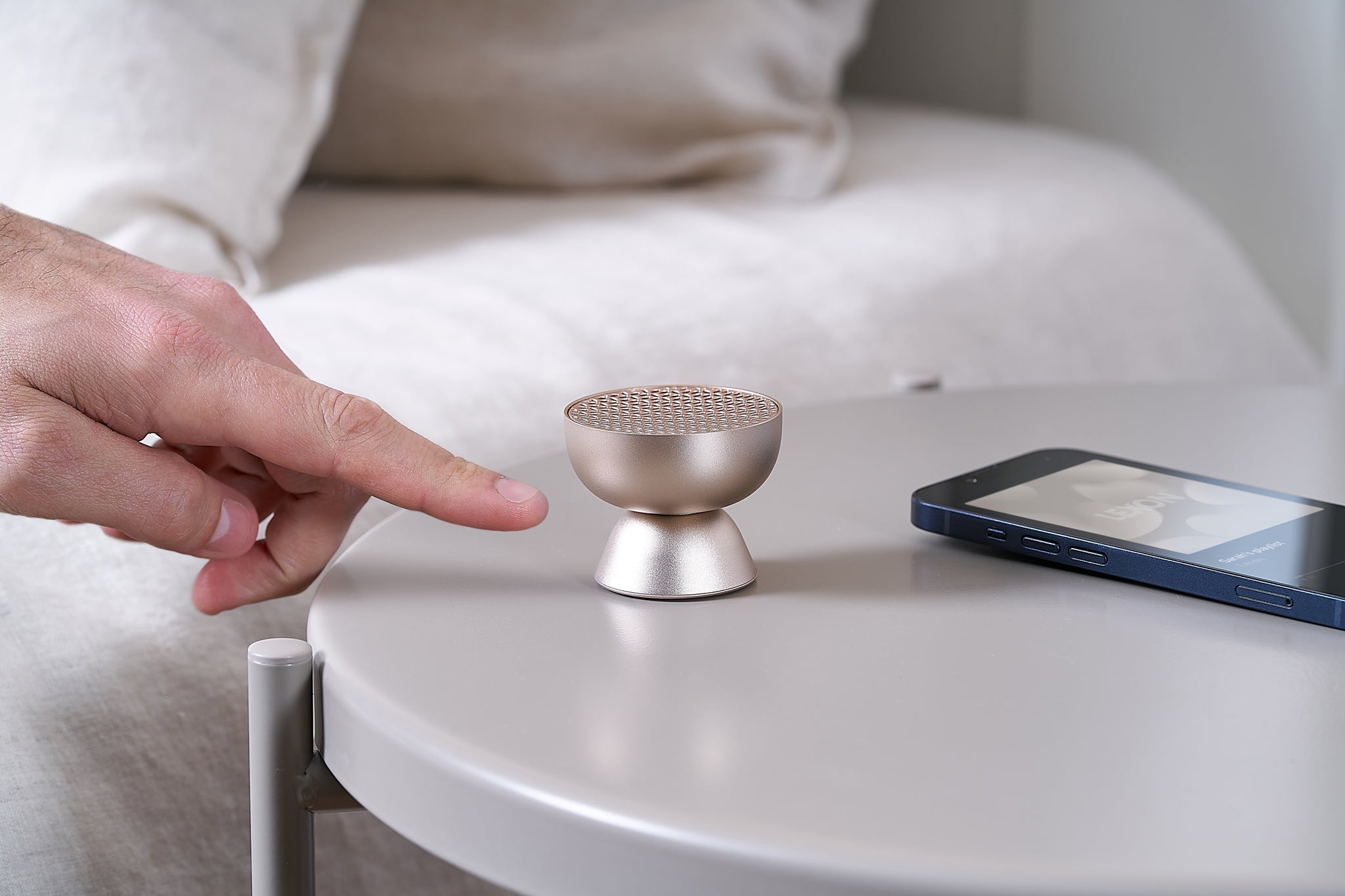 TAMO Bluetooth-Lautsprecher der Marke Lexon
