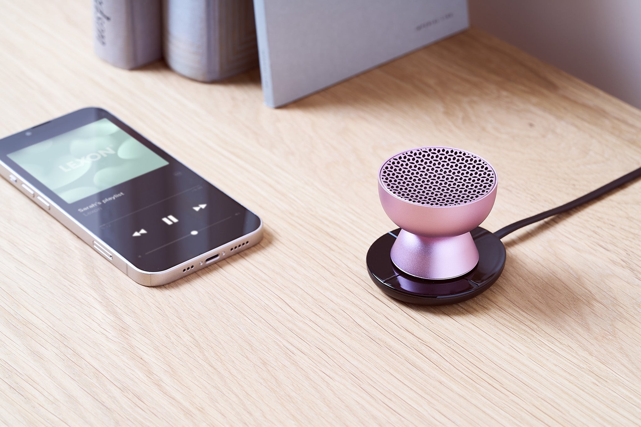TAMO Bluetooth-Lautsprecher der Marke Lexon