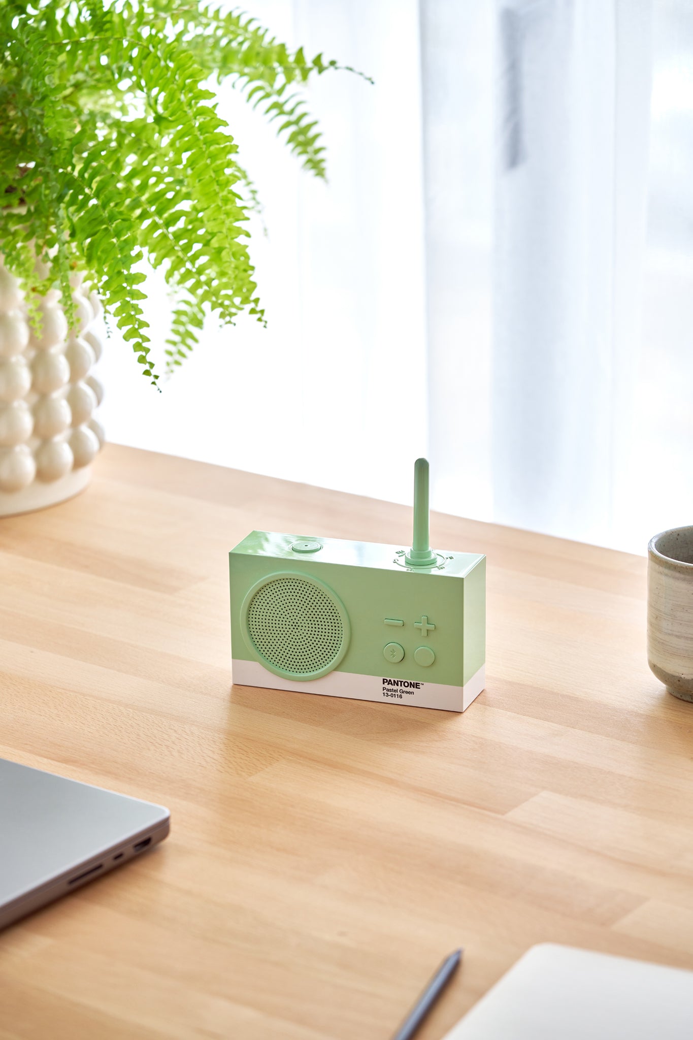 Lautsprecher THYKO 3 Lexon x Pantone vers. Farben