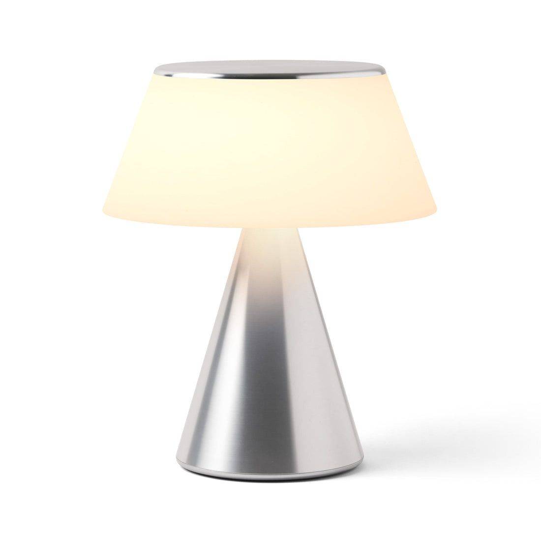 LED Tischleuchte LUMA XL der Marke Lexon
