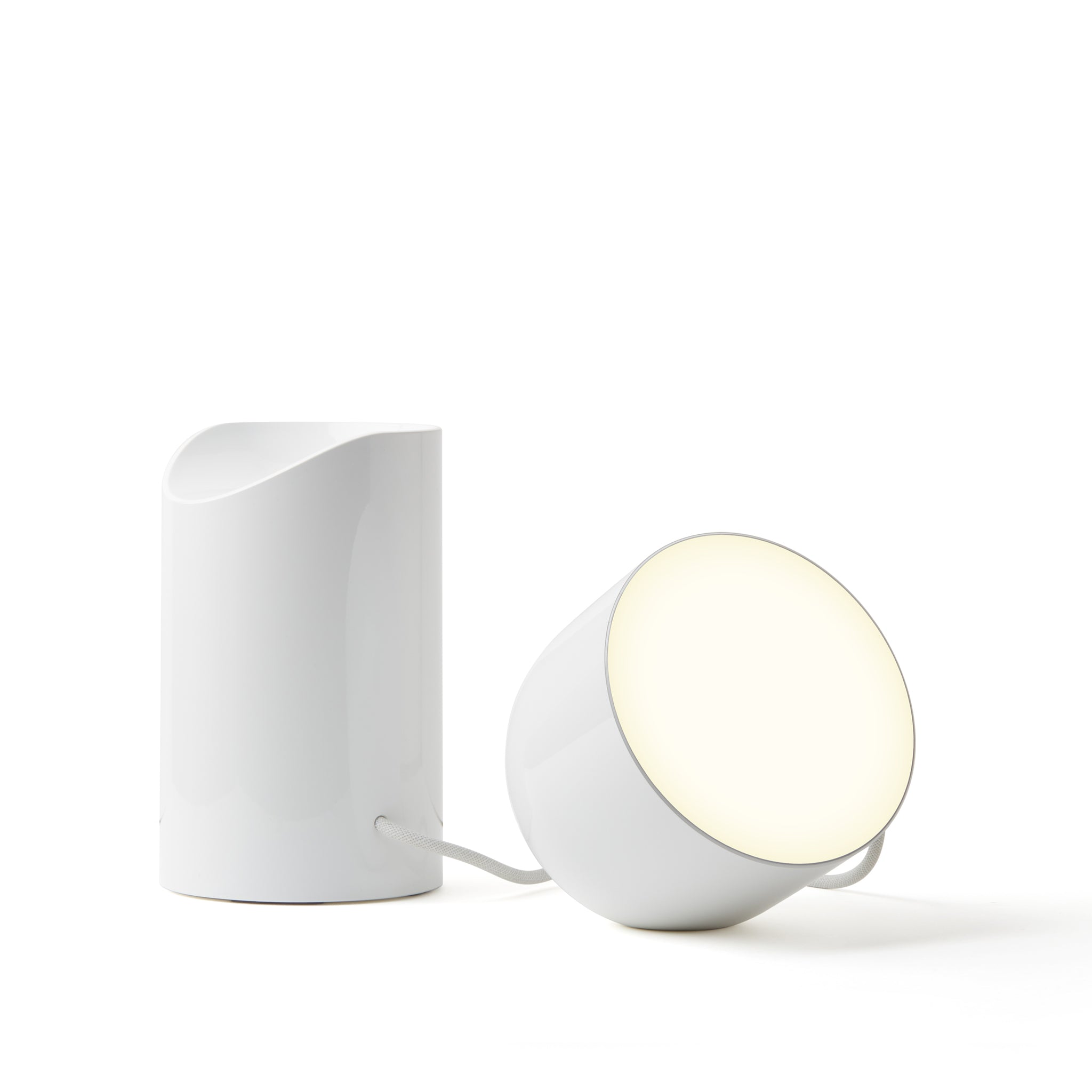 LED Tischlampe ORBE versch. Farben von Lexon