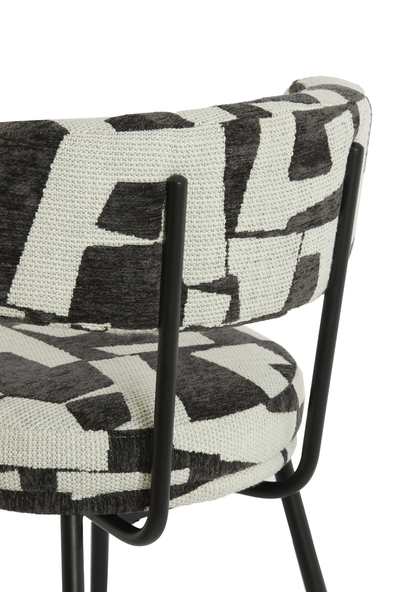 Esszimmerstuhl mit modernem grafischem Bezug