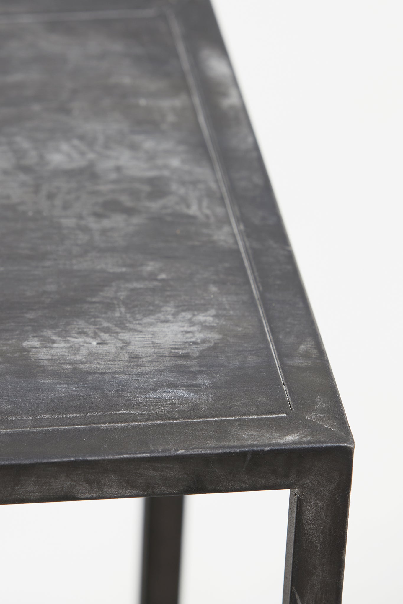 Sideboard YLAYA antik schwarz von Light & Living