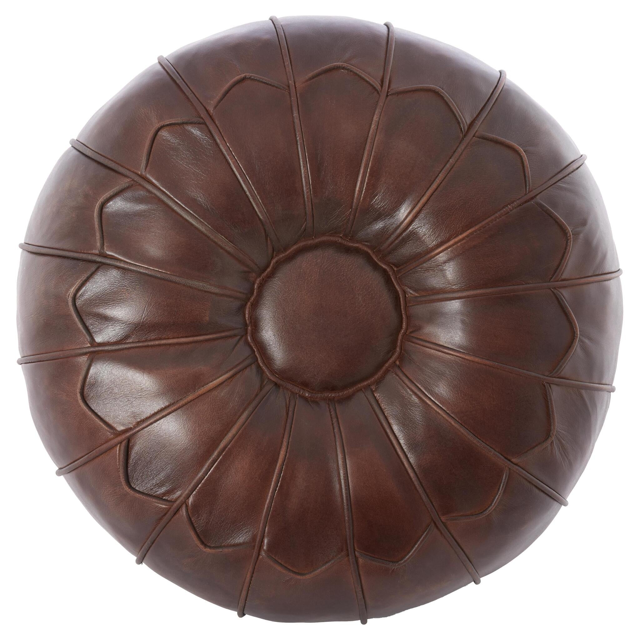 Sitzpouf aus Leder in warmer Braunfarbe von Light & Living
