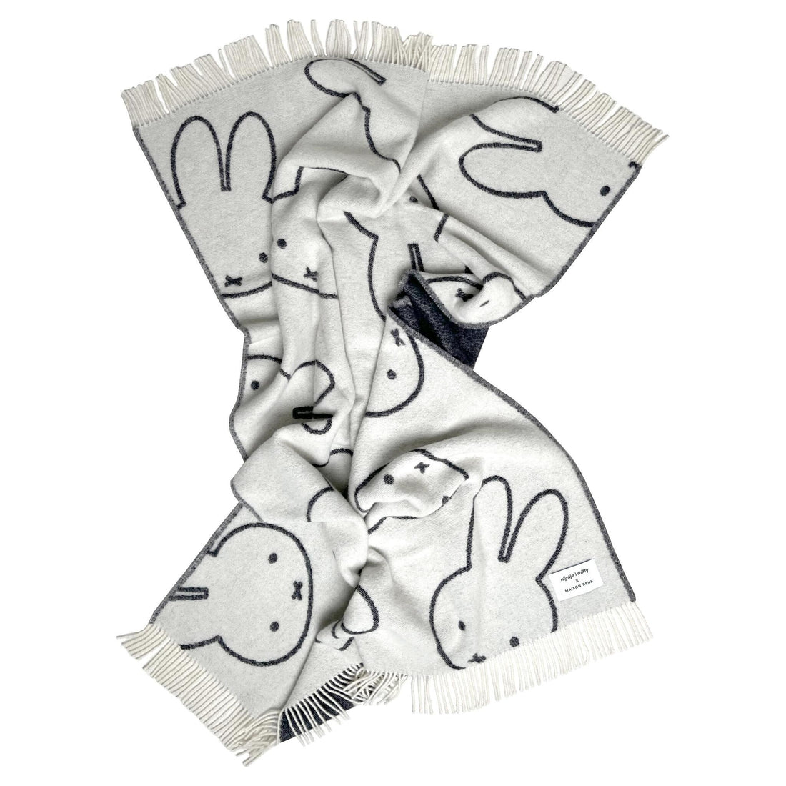 Wendbare Wolldecke mit ikonischem Miffy-Motiv von Maison Deux
