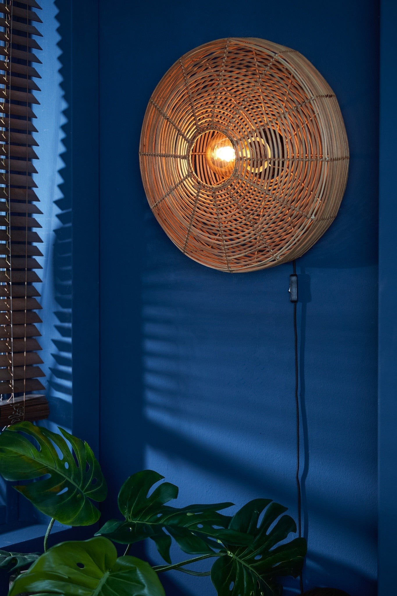 Natürliche Rattan Wandleuchte Ø51x21 cm MATAKA für Wohnräume