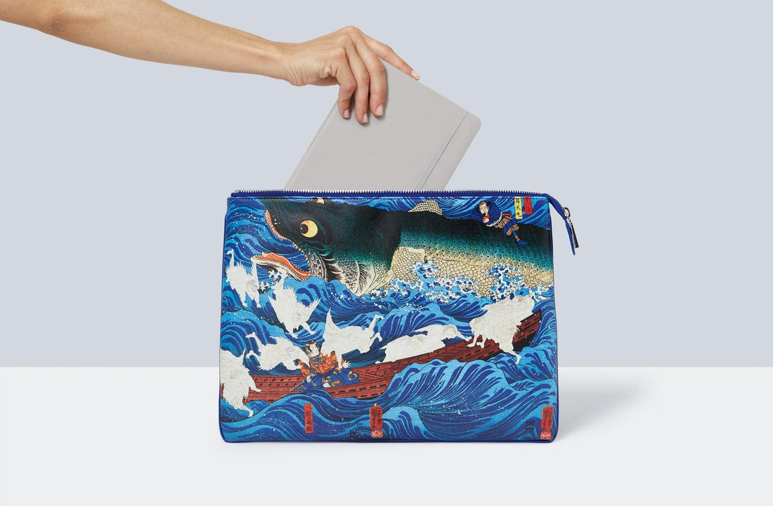 Taschen Verlag Pouch. Japanese Woodblock Prints mit Kuniyoshi-Motiv