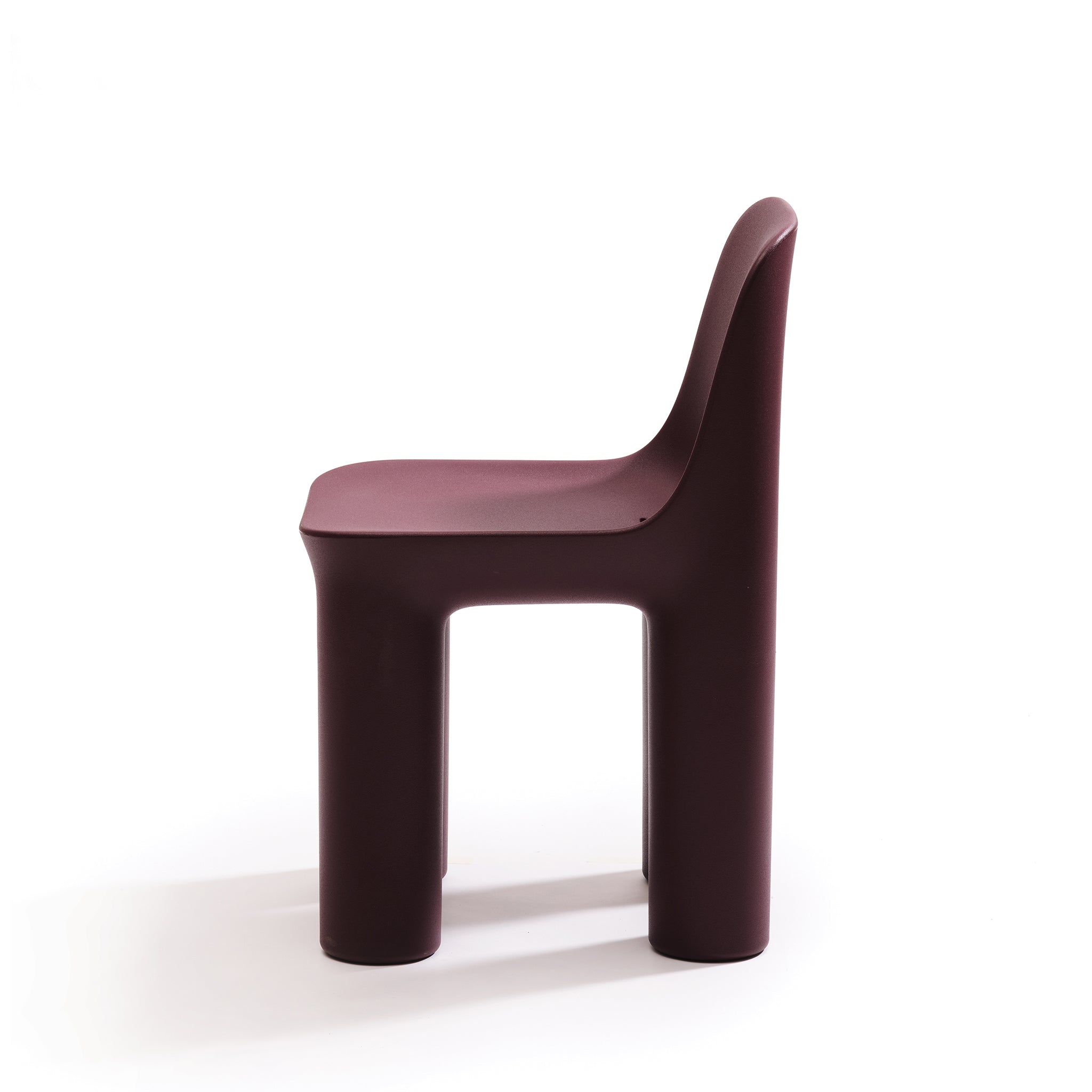 Outdoorstuhl TATA der Marke Qeeboo in indian red