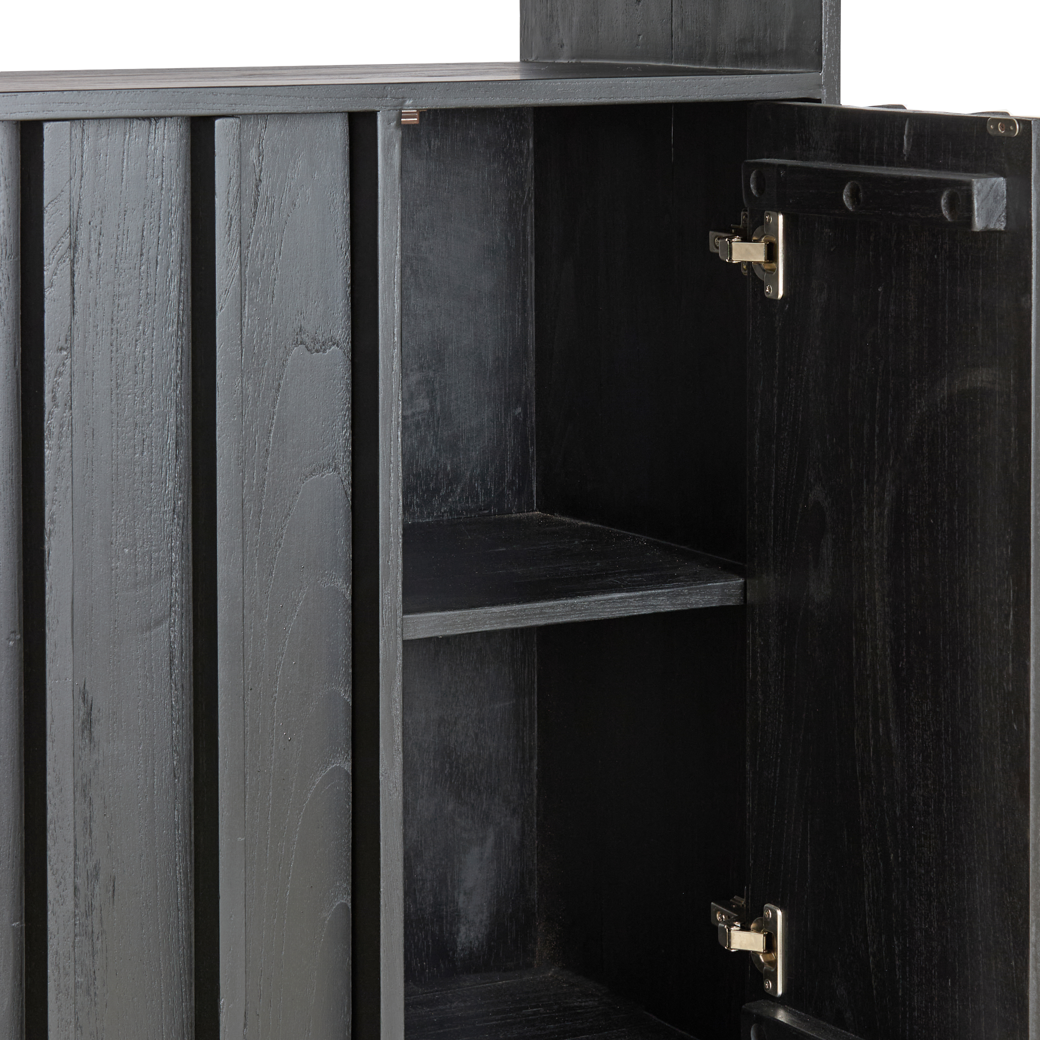 Stauraumwunder "Lavinio" in Dunkelbraun, stilvoll und praktisch.