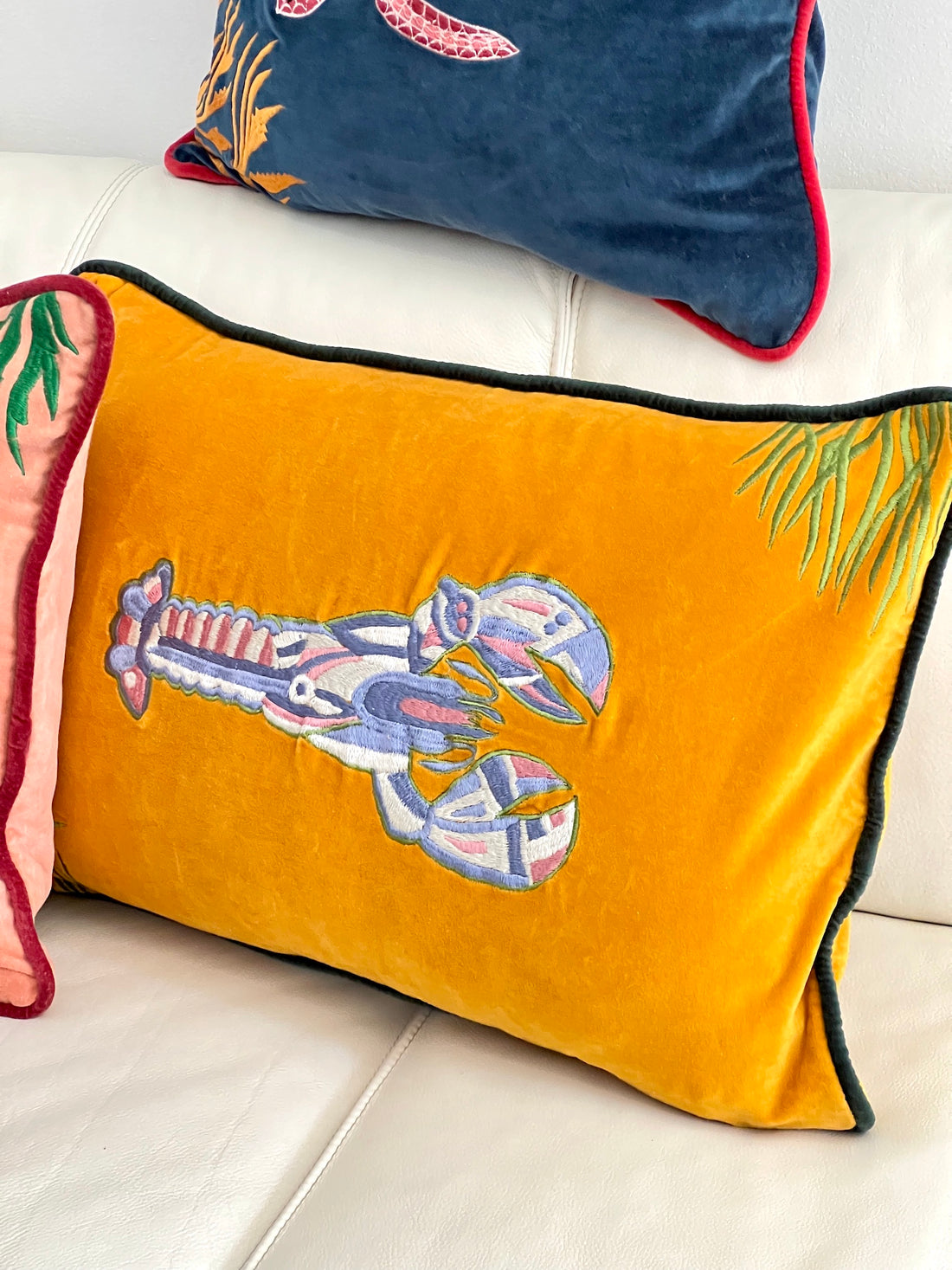 Kissen Hummer aus Baumwoll-Samt
