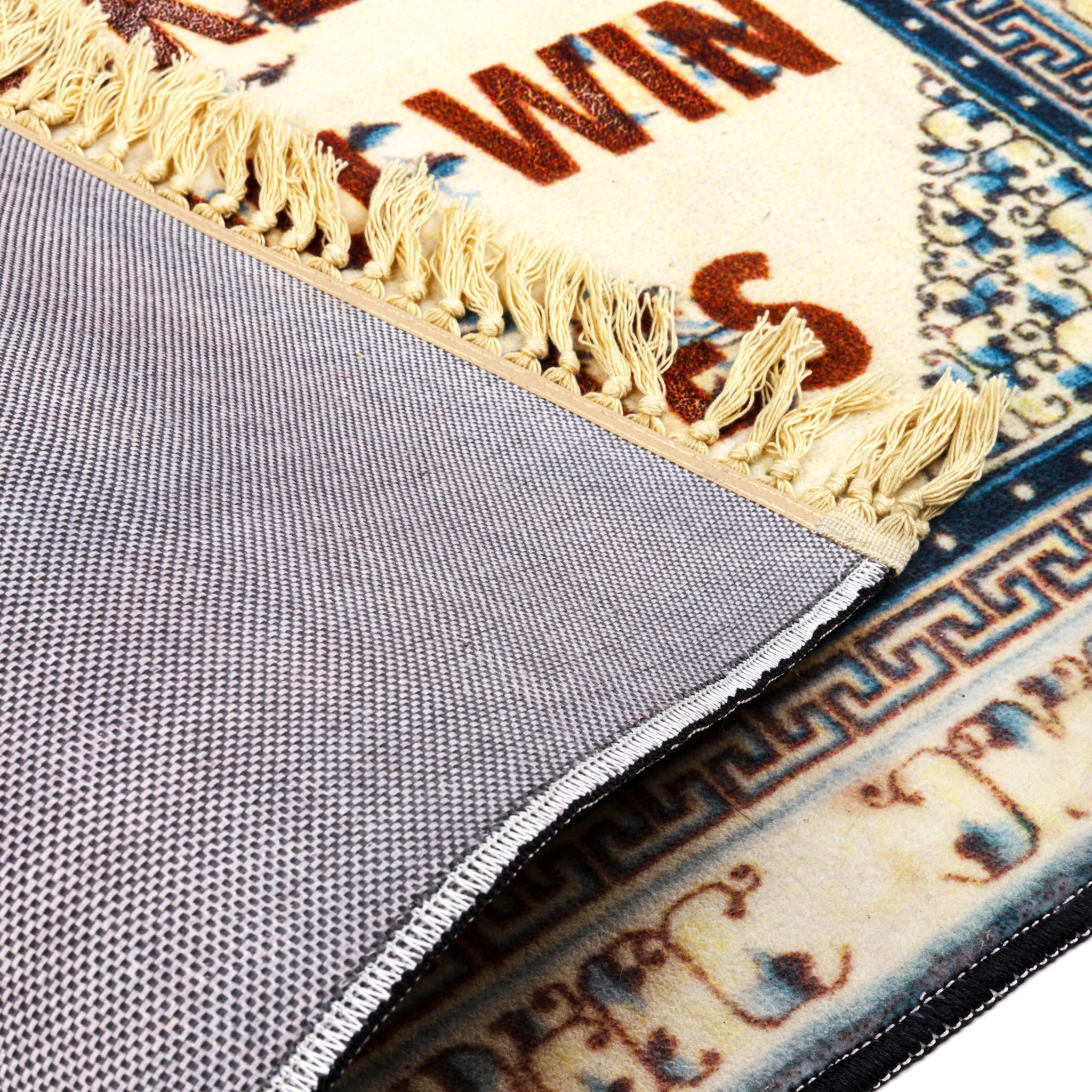 BURNT CARPET CHOICES – Kunstteppich mit inspirierender Botschaft