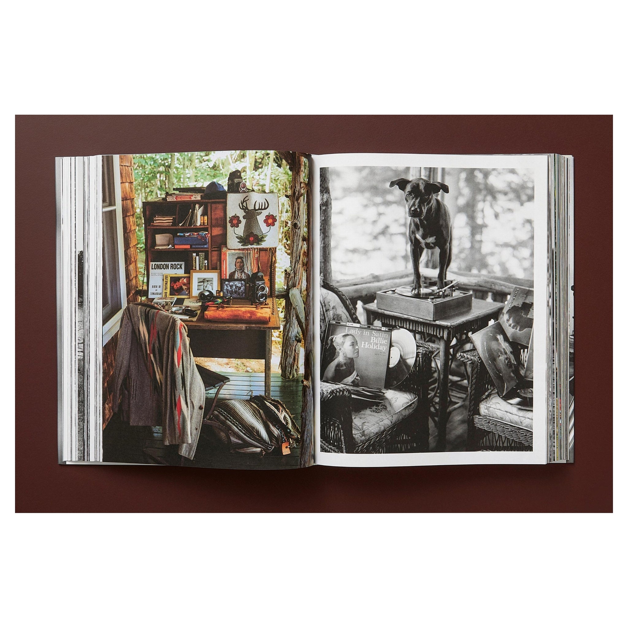 Detailaufnahme des Hardcover-Bildbands von Bruce Weber