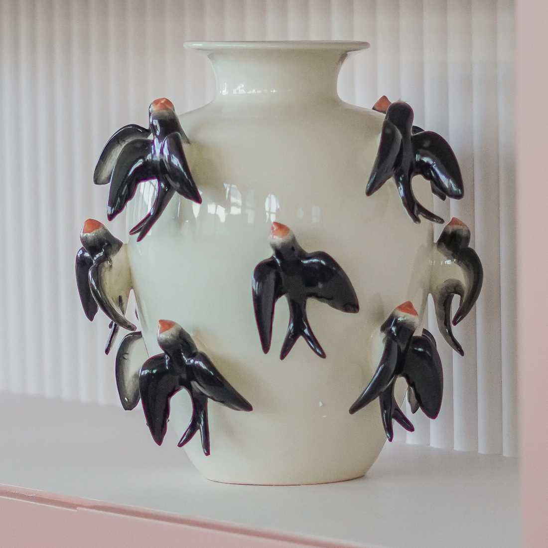 Jarrón de Porcelana Golondrinas, Blanco Ø 34 x A 35 cm