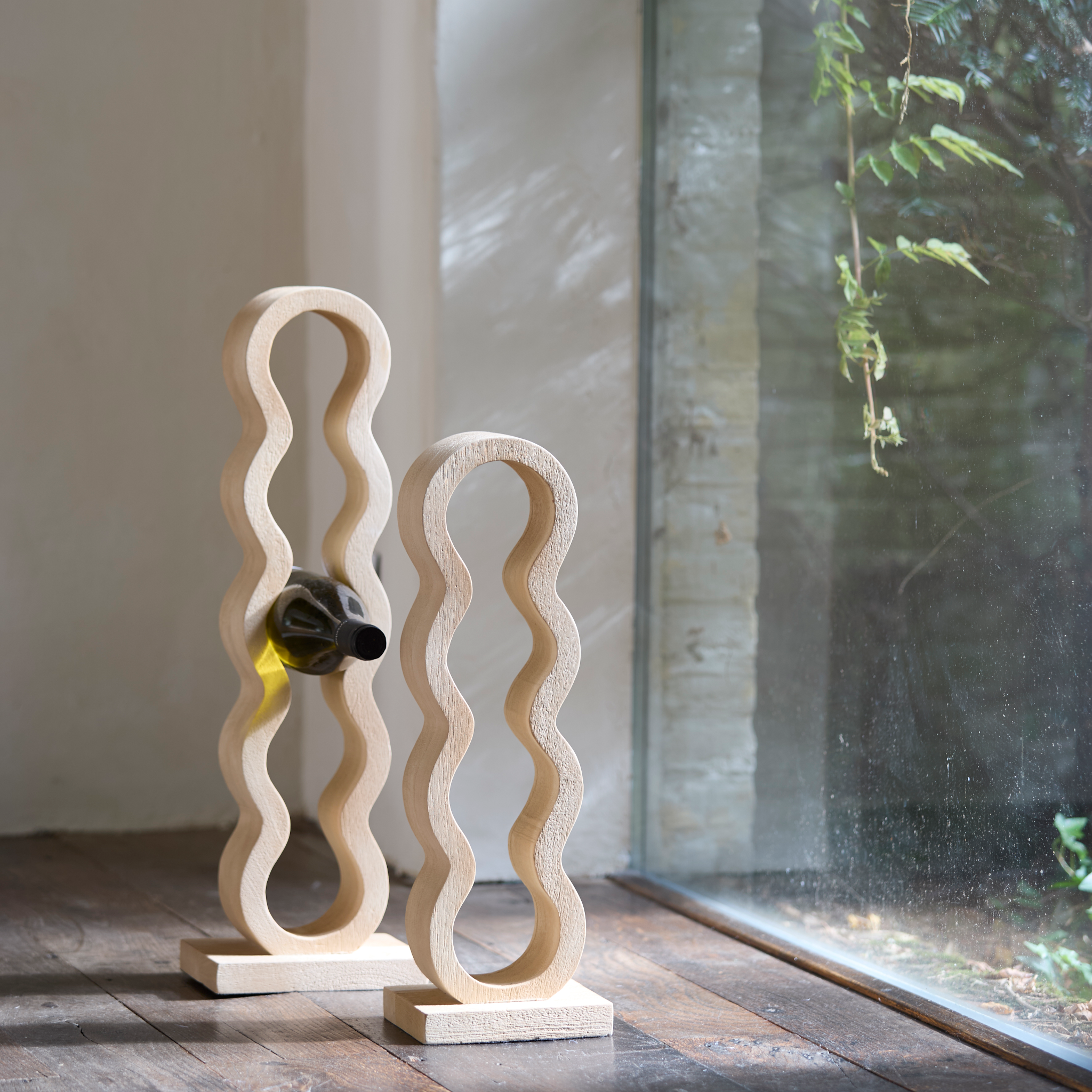 Elegantes Weinregal "EDOLO" für fünf Flaschen