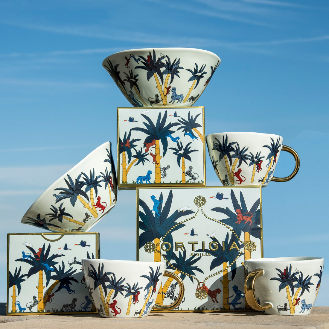 TAZZA WONKY und Bowl WONKY aus Porzellan von der Marke Ortigia Sicilia