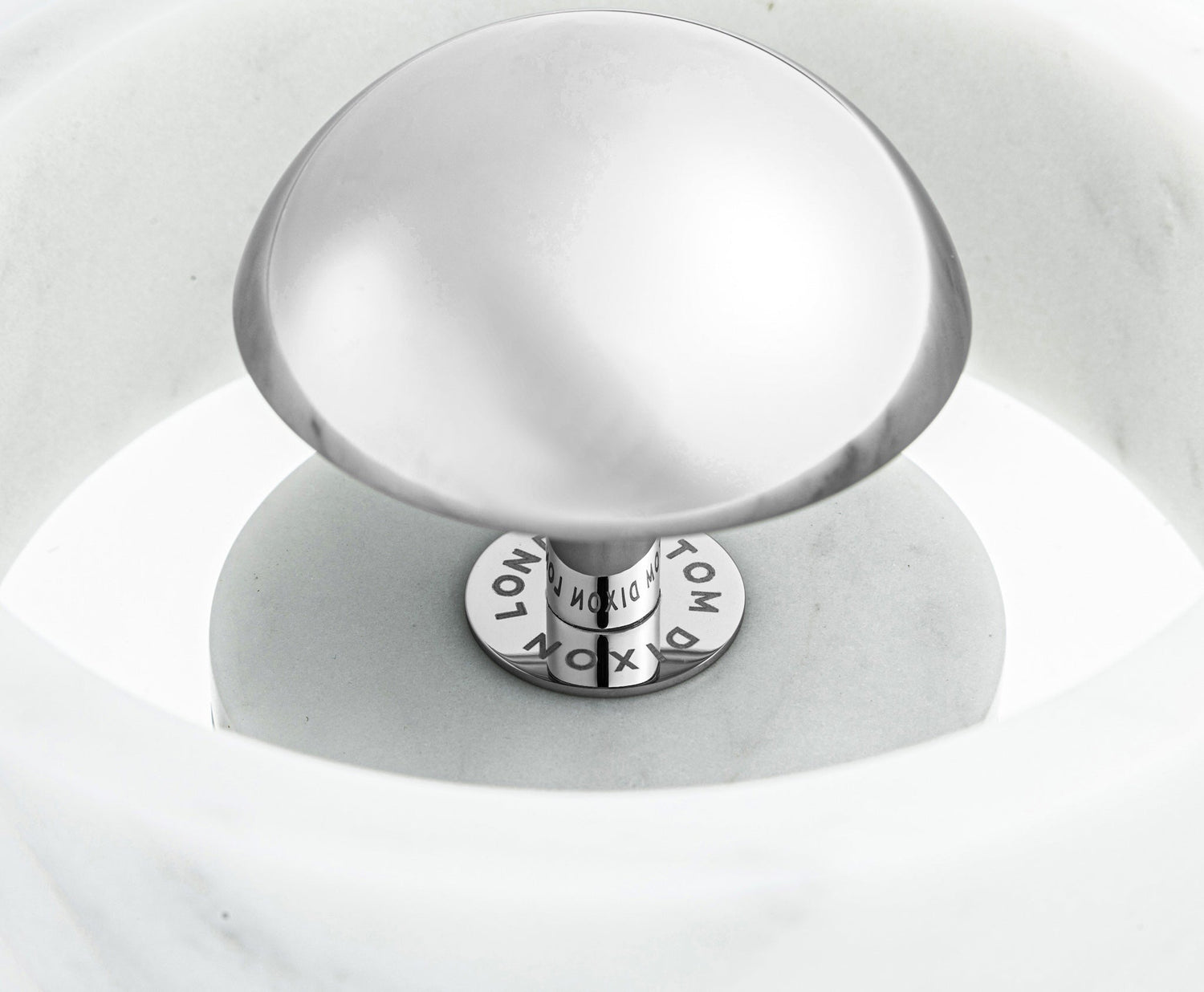 Logo Tom Dixon - Stone Portable Table Lamp
