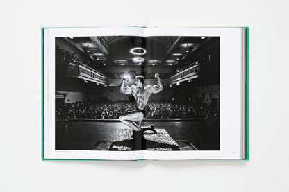 ARNOLD. Capitello Edition en XXL, edición limitada