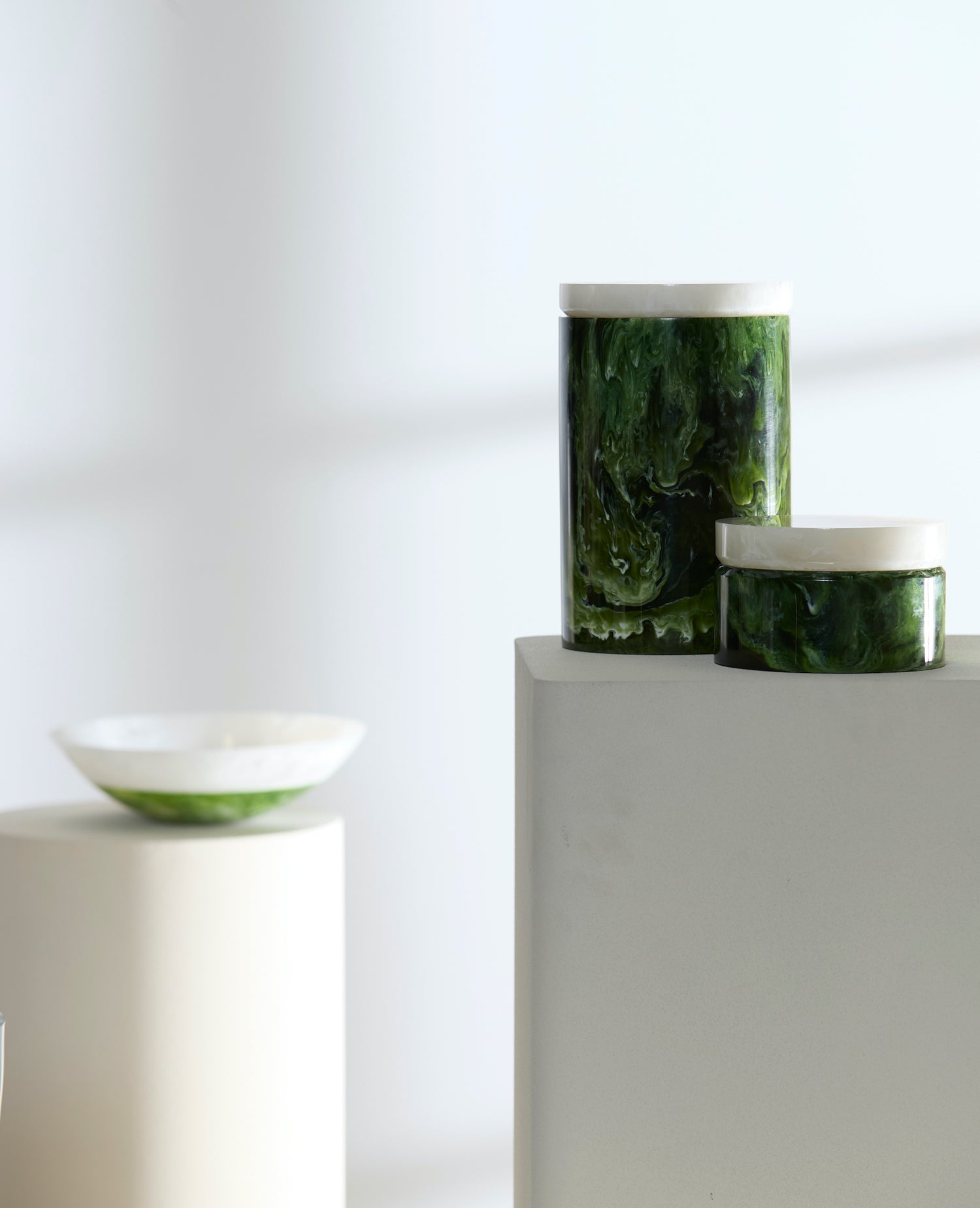 Aufbewahrungsboxen mit Deckel und Schalen von Light &amp; Living 