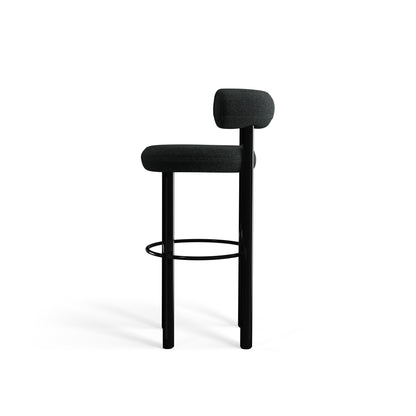 Fat Bar Stool 75 cm – Barhocker mit schwarzem Stahlgestell &amp; Kvadrat Divina Melange Dark Grey von Tom Dixon