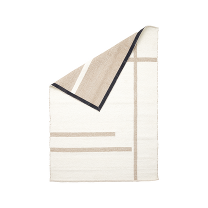 Heller Naturteppich aus Wolle und Jute