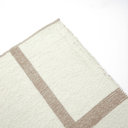 Rechteckiger Teppich in Crème und Naturell