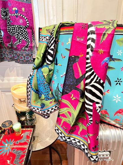bunte-seidenschals-jungle-ocelot-pink-gruen-ortigia-sicilia