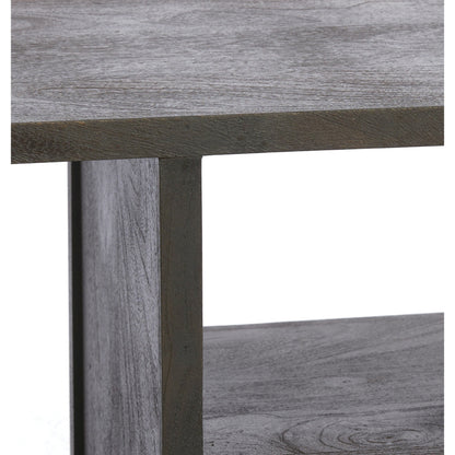 Elegantes Sideboard mit offenen Ablagen und weicher Silhouette