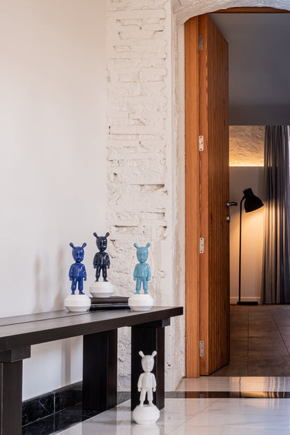 Deko Skulptur THE GUEST der Marke Lladró in diversen Farben und Größen