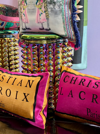 Christian Lacroix ¡COSTURA! Almohada torero rosa