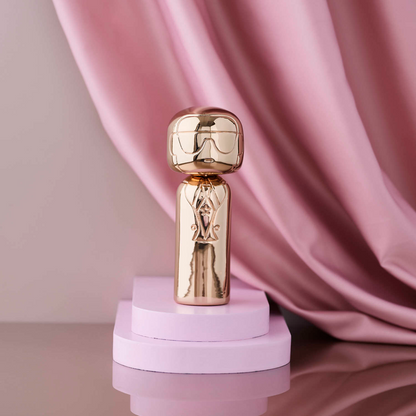 Limitierte Sammlerfigur mit Sonnenbrille und Anzugdetails