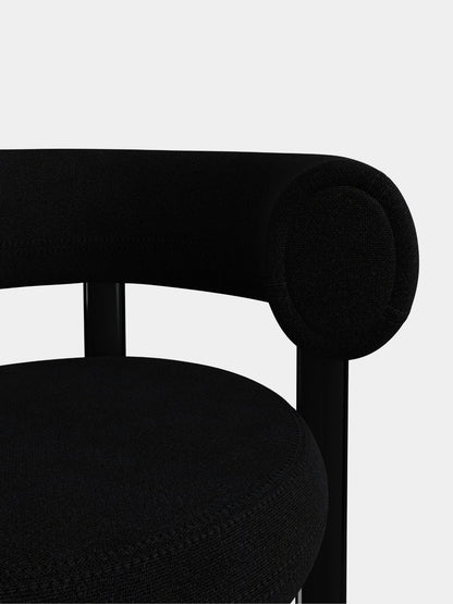 Schwarze Möbel für Designerwohnung