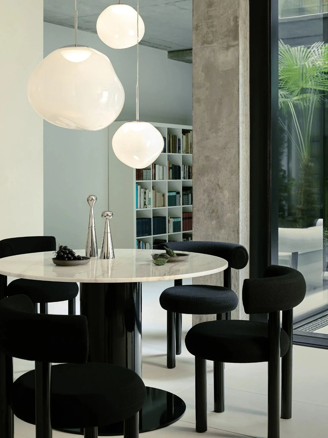 Designerstühle für Wohnzimmer in schwarz
