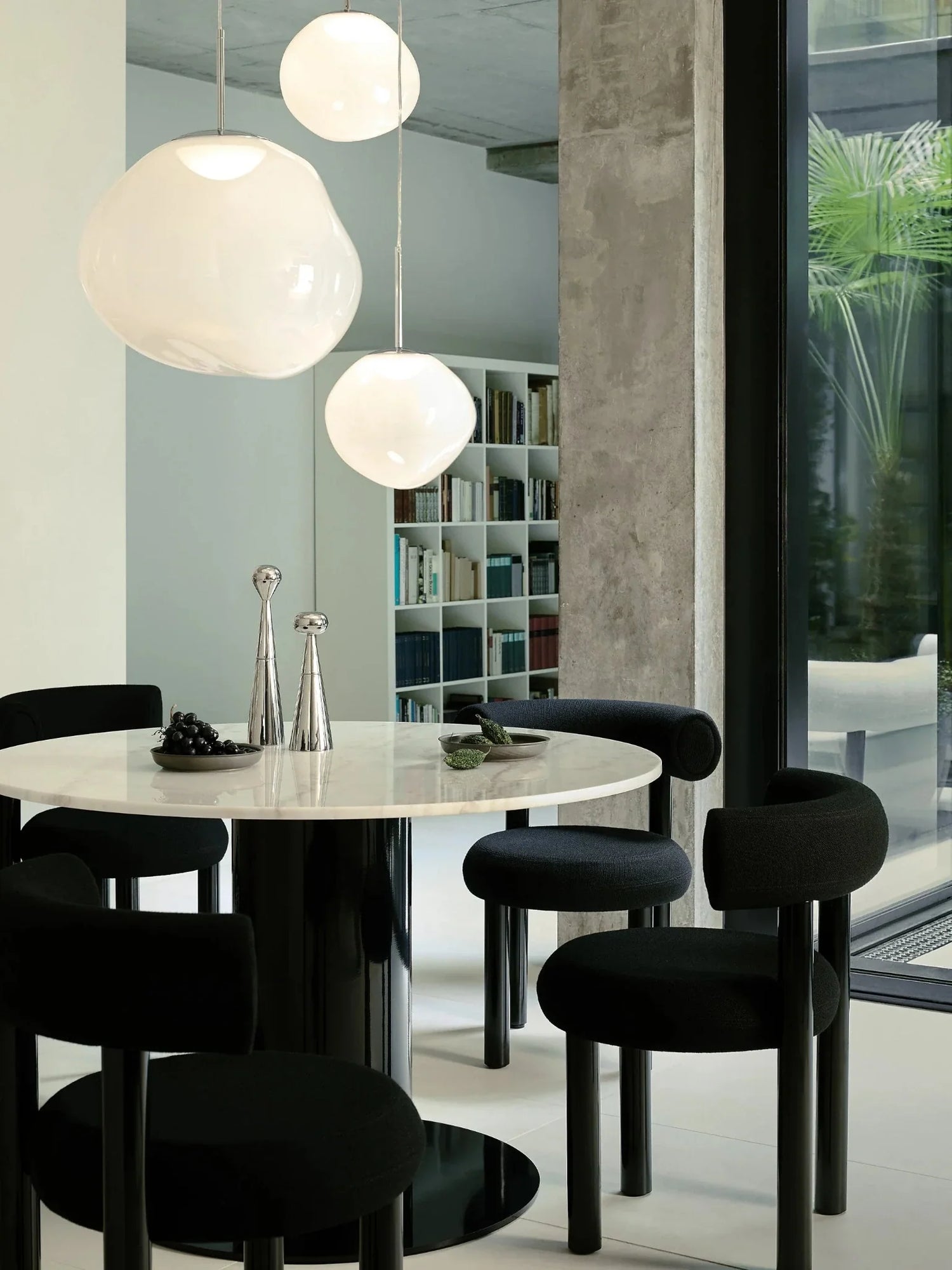 Designerstühle für Wohnzimmer in schwarz